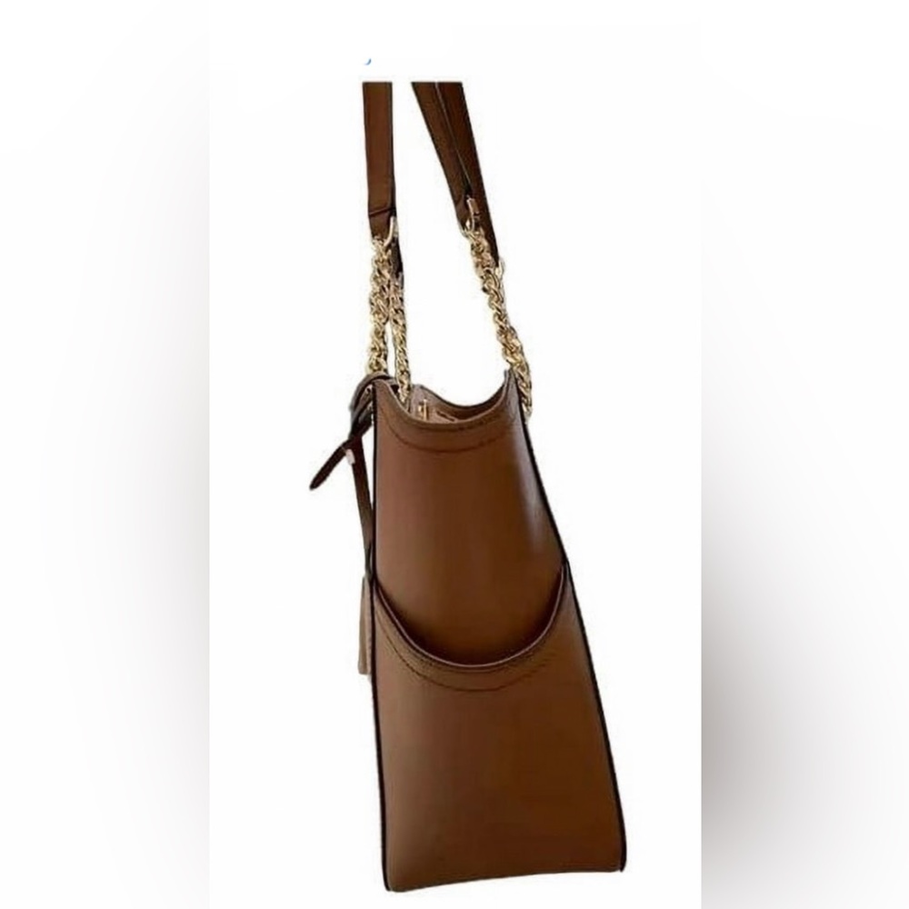 Michael Kors Jet Set Travel - Picture 3 of 12